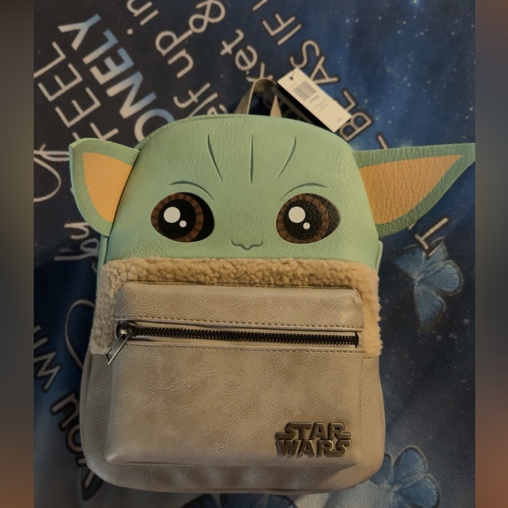 Star Wars Yoda backpack from hot topic